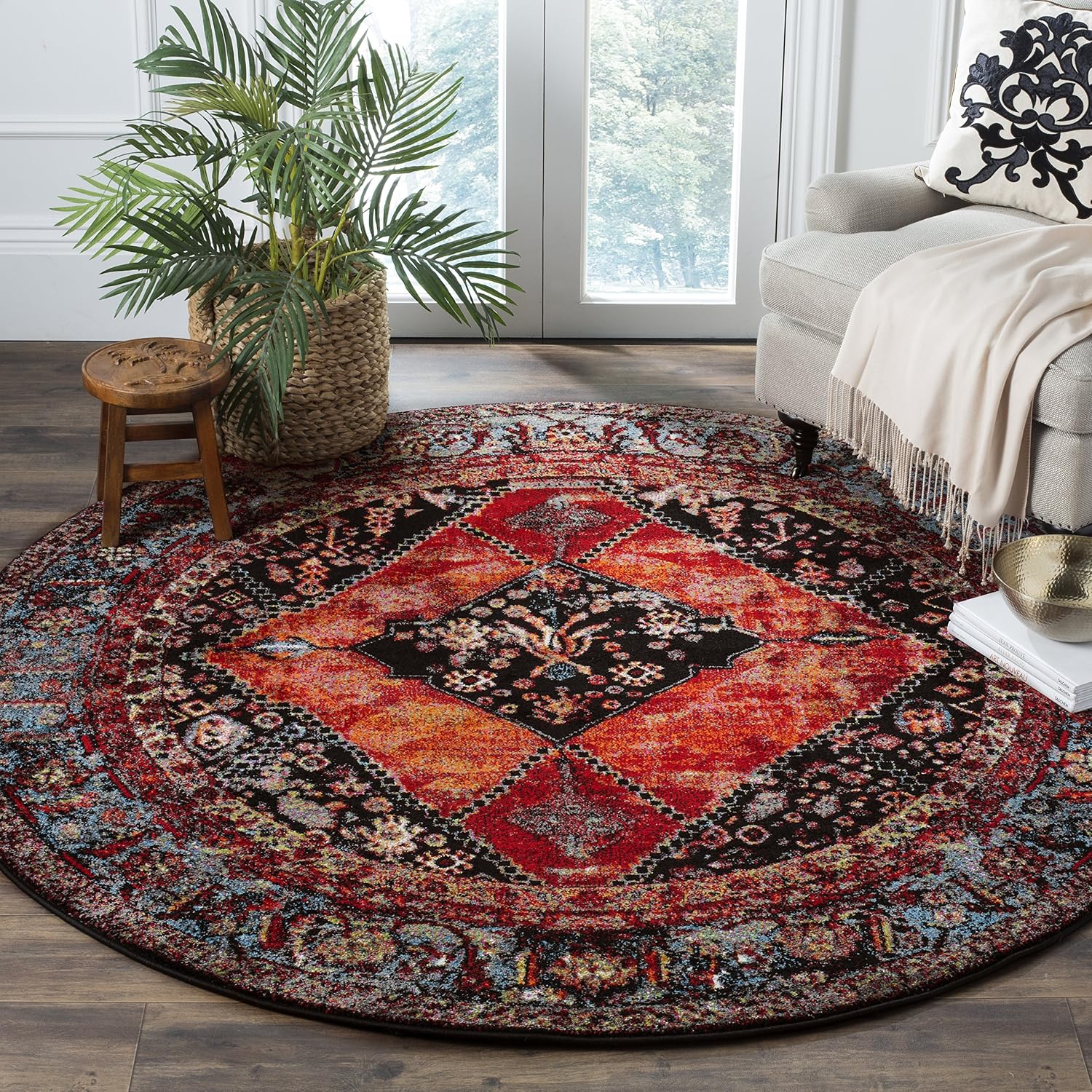 SAFAVIEH Vintage Hamadan Collection Area Rug - 6'7' Round, Orange & Multi, Oriental Traditional Persian Design, Non-Shedding & Easy Care, Ideal for High Traffic Areas in Living Room, Bedroom (VTH217B)