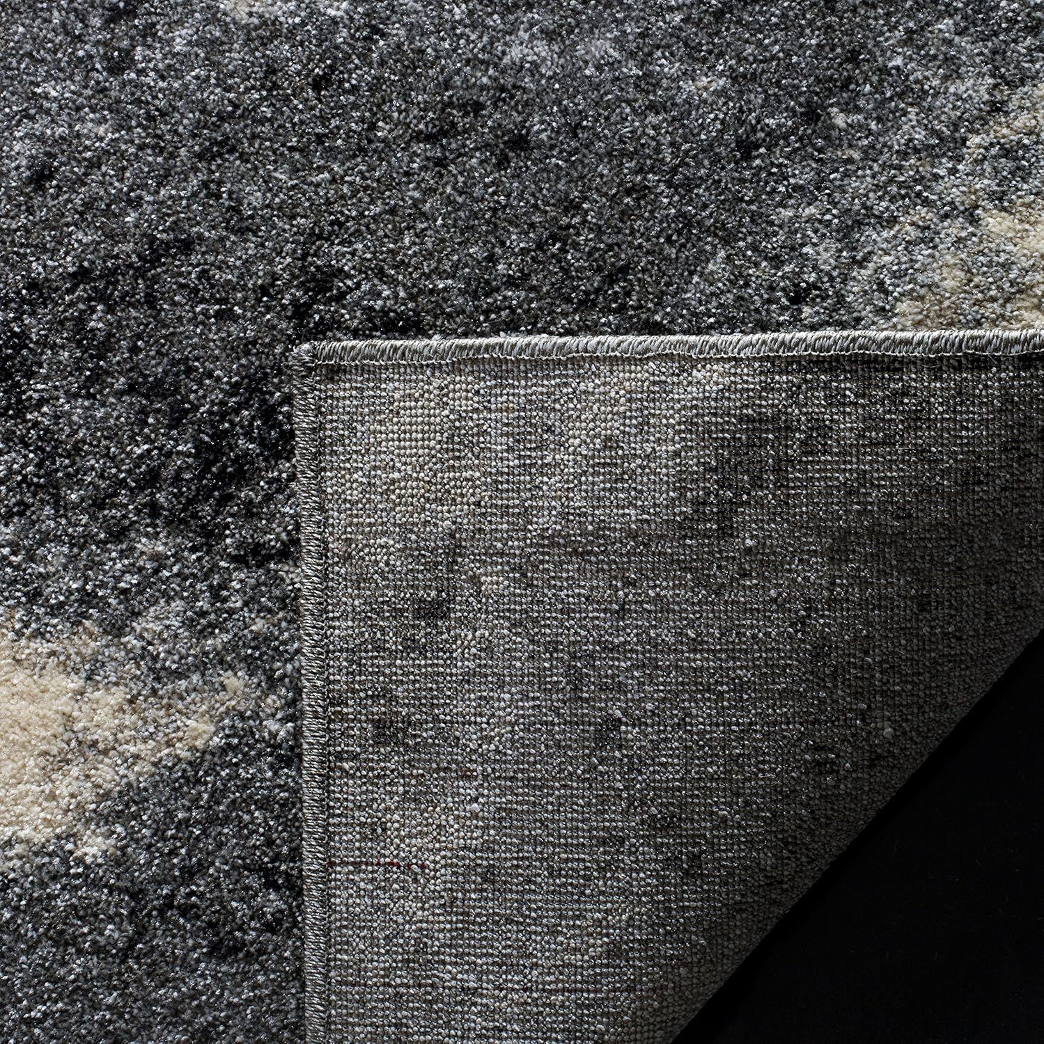 SAFAVIEH Retro Collection Area Rug - 6' Square, Grey & Ivory, Modern Abstract Design, Non-Shedding & Easy Care, Ideal for High Traffic Areas in Living Room, Bedroom (RET2891-8012)